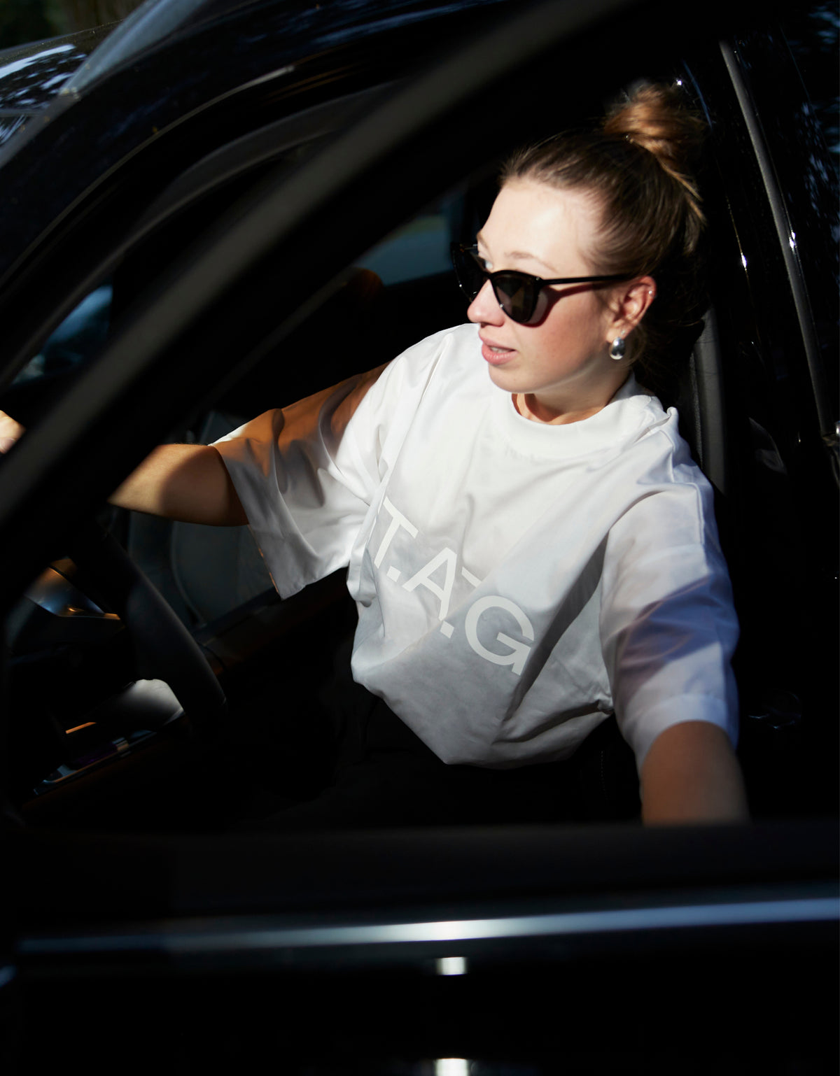 001 Tee WHITE