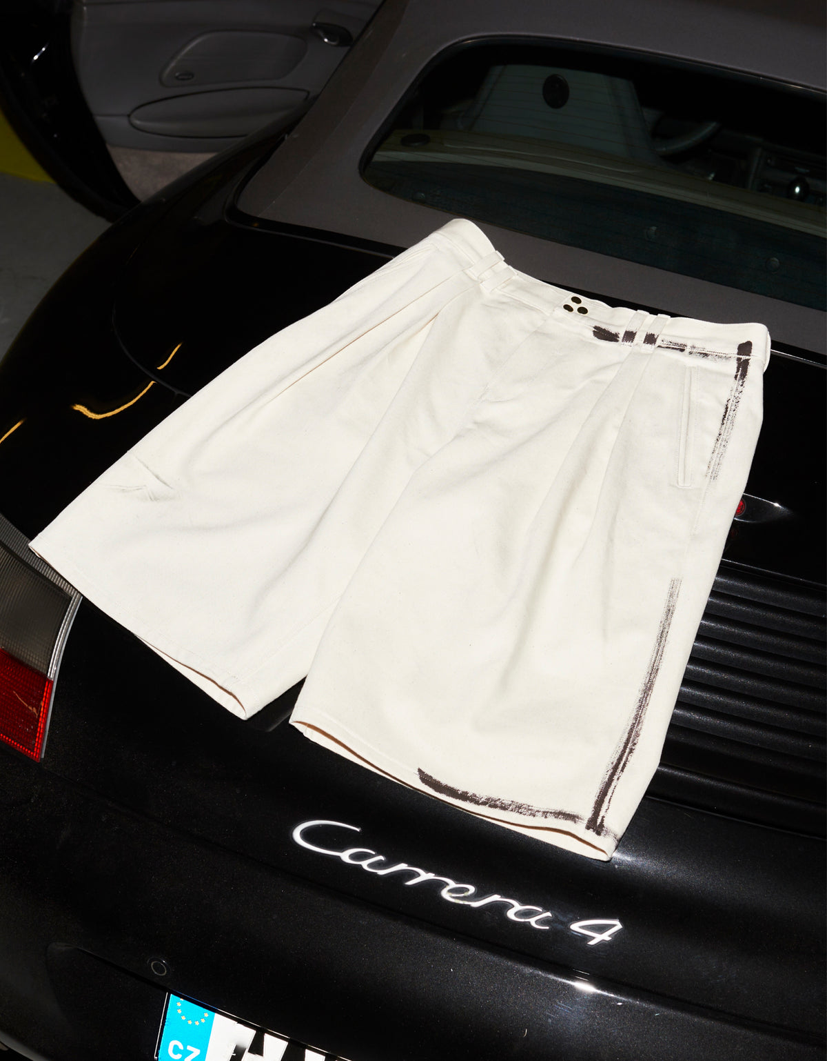 003 Shorts